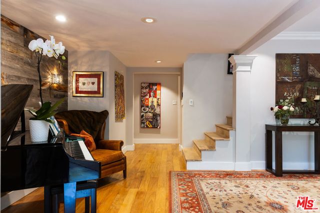 11109 Dona Pegita Drive, Studio City, CA 91604