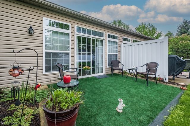 1926 University Commons Drive SE, Massillon, OH 44646