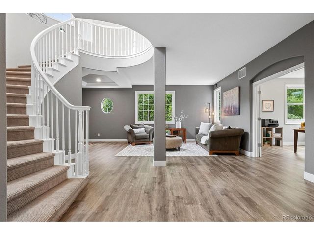 6250 W Crestline Ave, Littleton, CO 80123