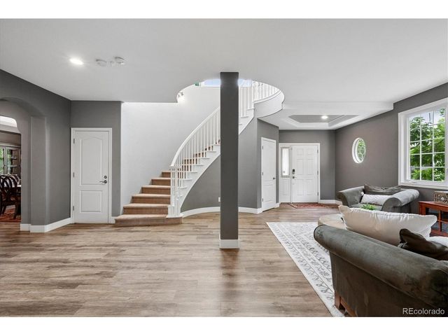 6250 W Crestline Ave, Littleton, CO 80123