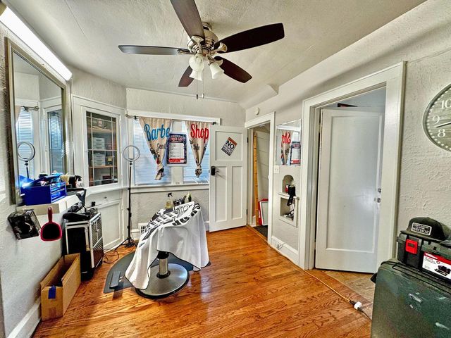 521 S 75th STREET, Milwaukee, WI 53214