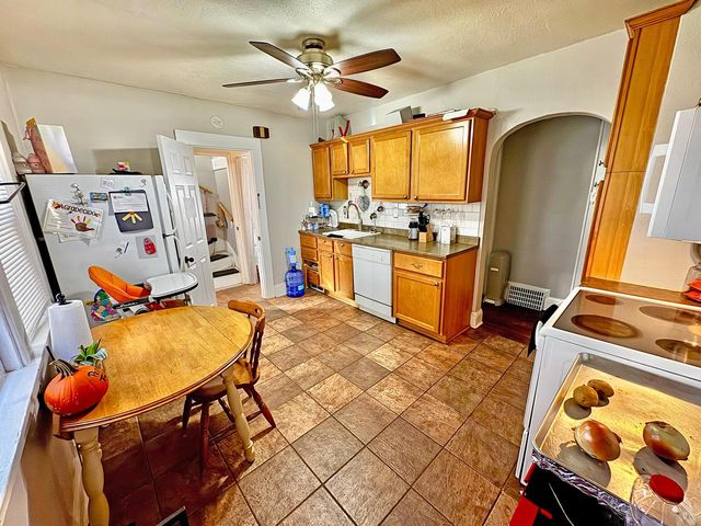 521 S 75th STREET, Milwaukee, WI 53214