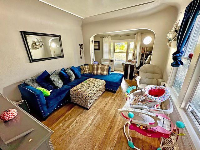 521 S 75th STREET, Milwaukee, WI 53214