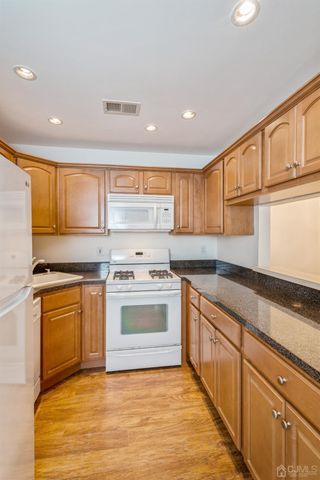 101 Quince Court, Lawrence, NJ 08648