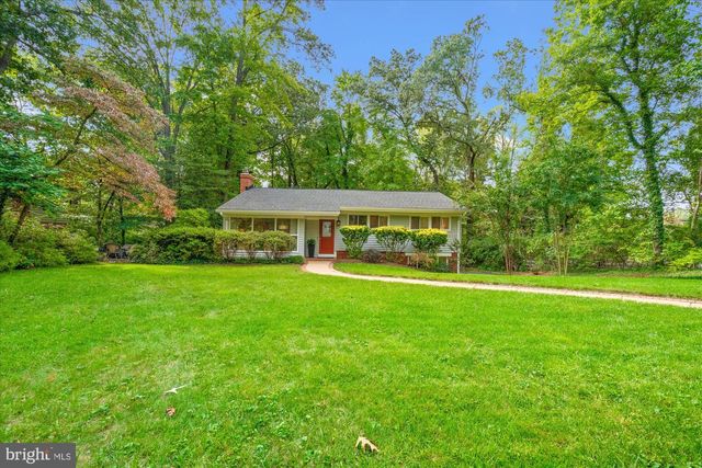 4002 MILLCREEK DR, Annandale, VA 22003