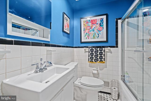 4002 MILLCREEK DR, Annandale, VA 22003