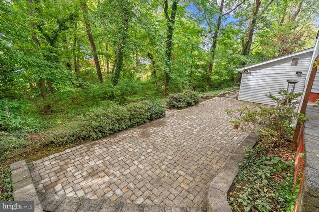 4002 MILLCREEK DR, Annandale, VA 22003