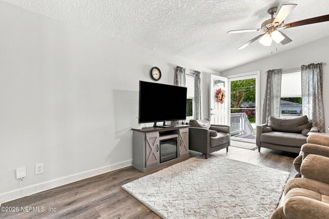 905 ST JOHNS Avenue, Green Cove Springs, FL 32043