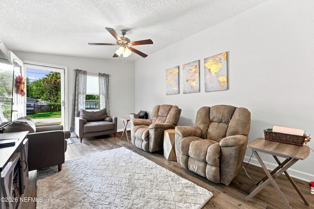 905 ST JOHNS Avenue, Green Cove Springs, FL 32043