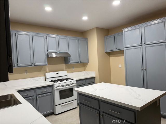 42171 Orange Blossom Drive, Temecula, CA 92591