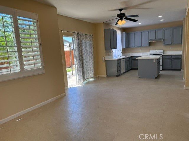 42171 Orange Blossom Drive, Temecula, CA 92591