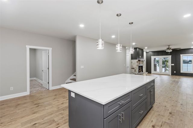 41 Bigmouth Cove, Iva, SC 29655