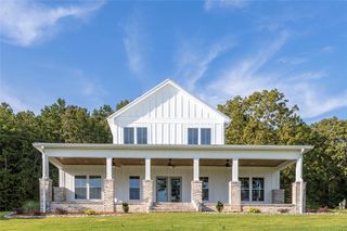 41 Bigmouth Cove, Iva, SC 29655