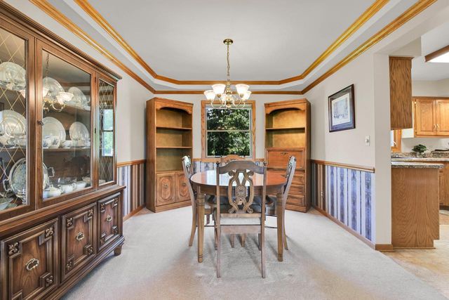12520 W North LANE, New Berlin, WI 53151