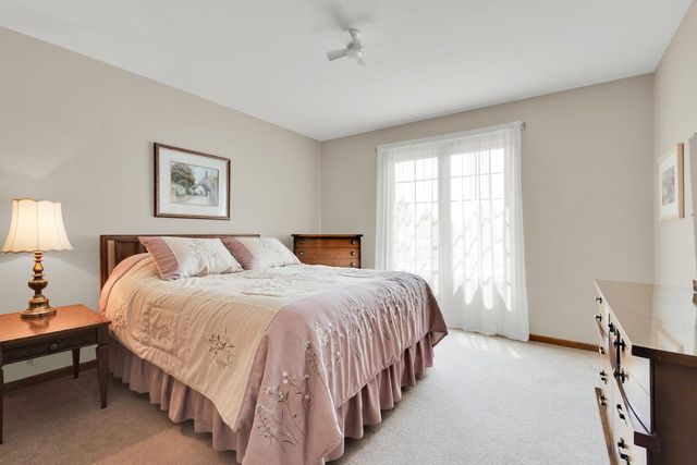 12520 W North LANE, New Berlin, WI 53151