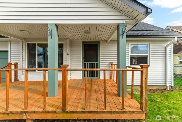 116 NE James Street, Camas, WA 98607