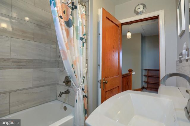 2616 LIBERTY PKWY, Baltimore, MD 21222