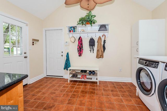 1855 CROFTON PKWY, Crofton, MD 21114