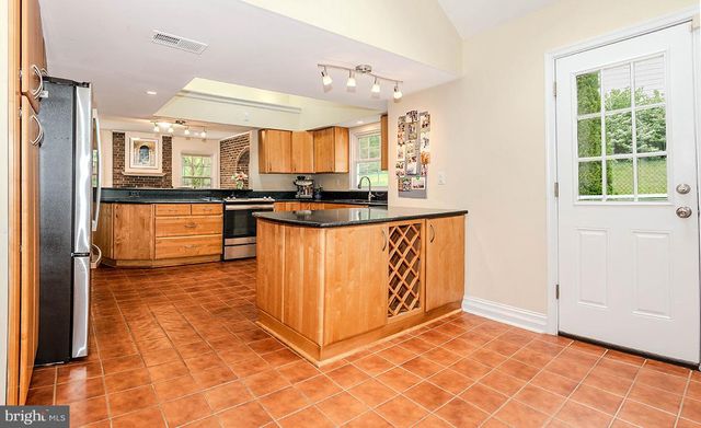1855 CROFTON PKWY, Crofton, MD 21114