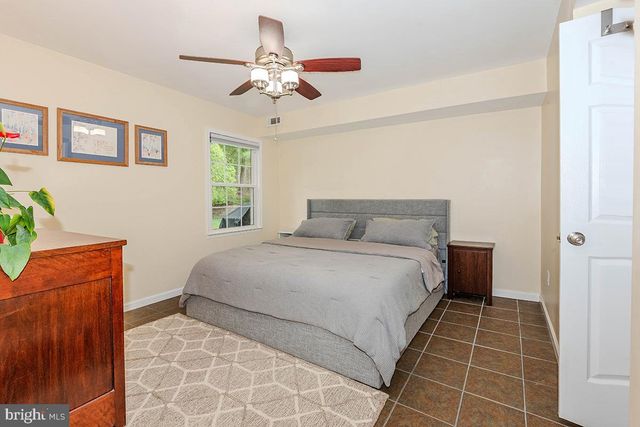 1855 CROFTON PKWY, Crofton, MD 21114