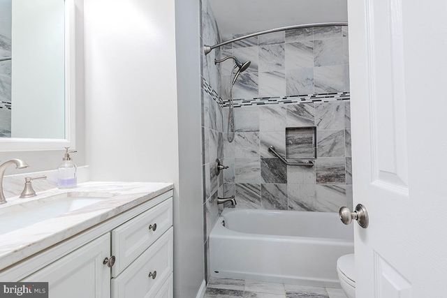 1855 CROFTON PKWY, Crofton, MD 21114