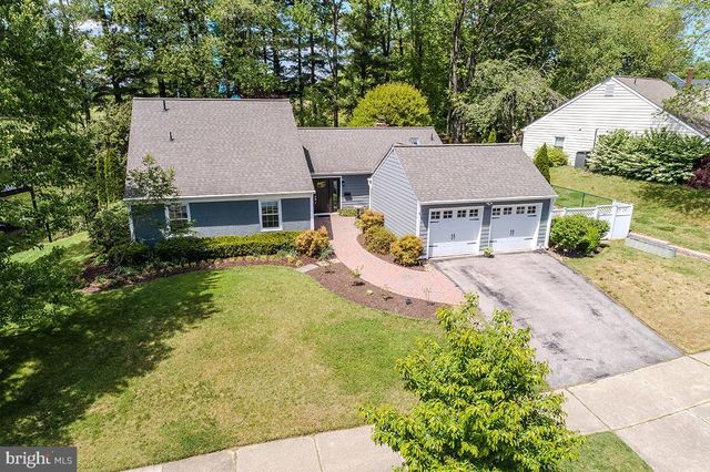 1855 CROFTON PKWY, Crofton, MD 21114