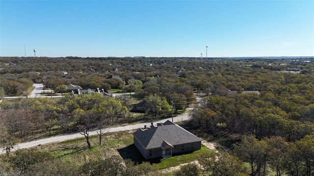 117 Brittons Lane, Runaway Bay, TX 76426