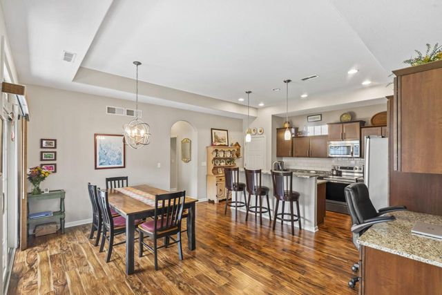W179N11507 Blackstone CIRCLE, Germantown, WI 53022