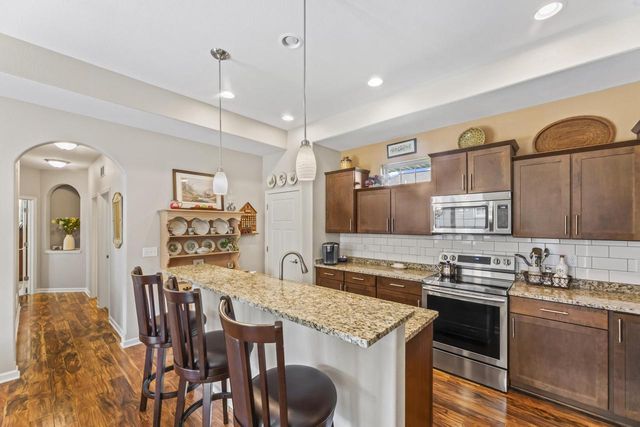 W179N11507 Blackstone CIRCLE, Germantown, WI 53022
