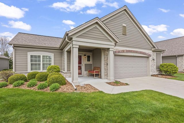 W179N11507 Blackstone CIRCLE, Germantown, WI 53022
