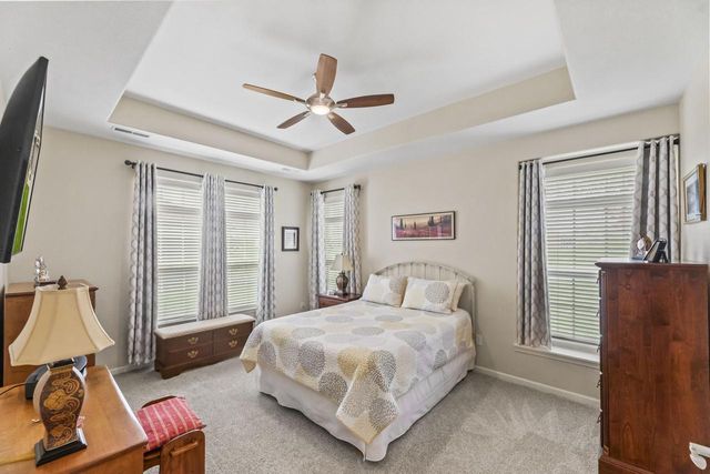 W179N11507 Blackstone CIRCLE, Germantown, WI 53022