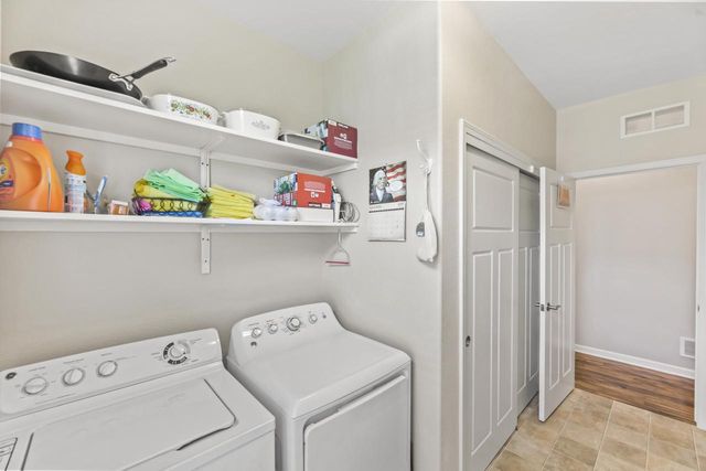 W179N11507 Blackstone CIRCLE, Germantown, WI 53022