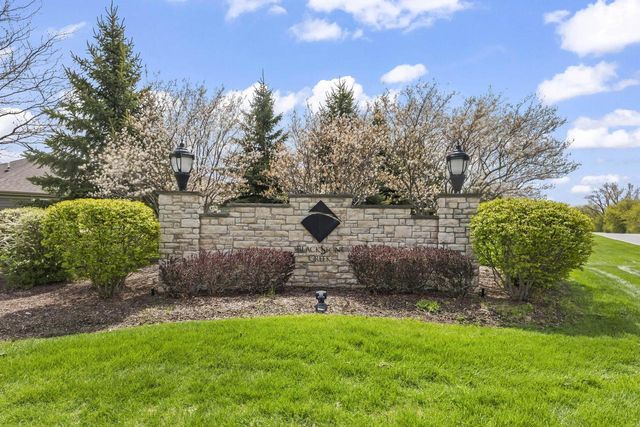 W179N11507 Blackstone CIRCLE, Germantown, WI 53022