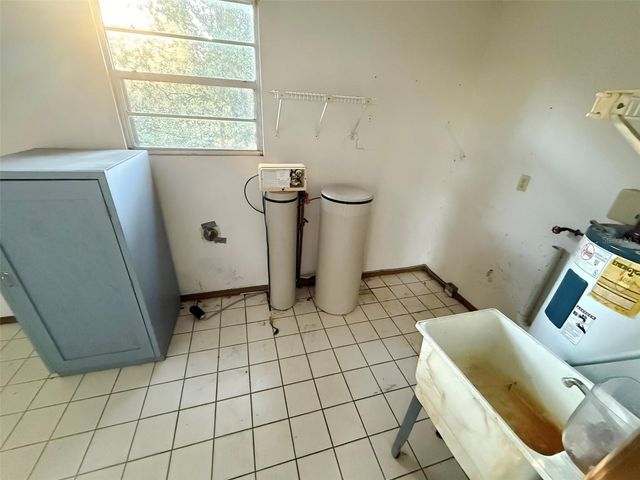 337 DENTON AVENUE, Auburndale, FL 33823