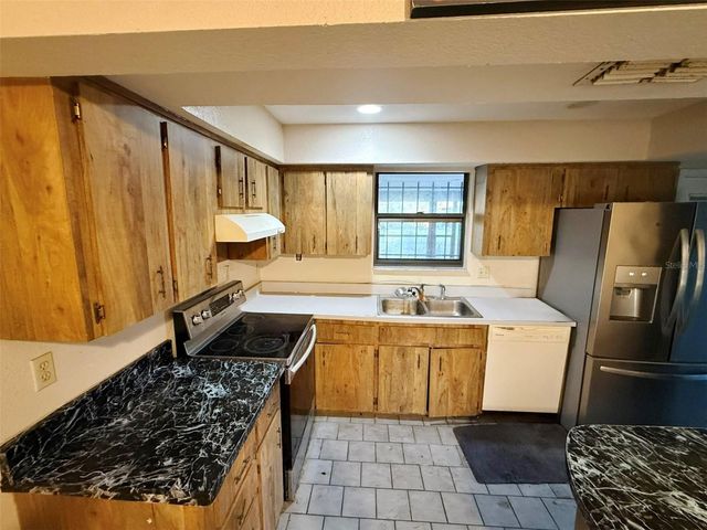 337 DENTON AVENUE, Auburndale, FL 33823