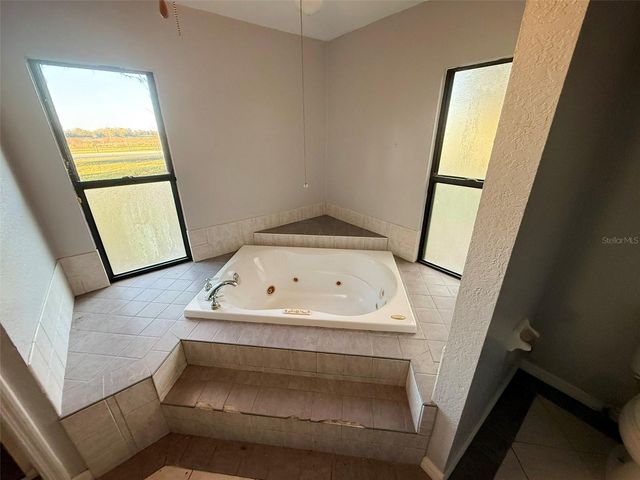 337 DENTON AVENUE, Auburndale, FL 33823