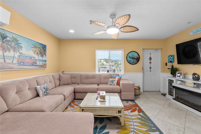 3740 GULF OF MEXICO DRIVE 114, Longboat Key, FL 34228