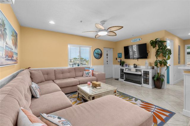 3740 GULF OF MEXICO DRIVE 114, Longboat Key, FL 34228