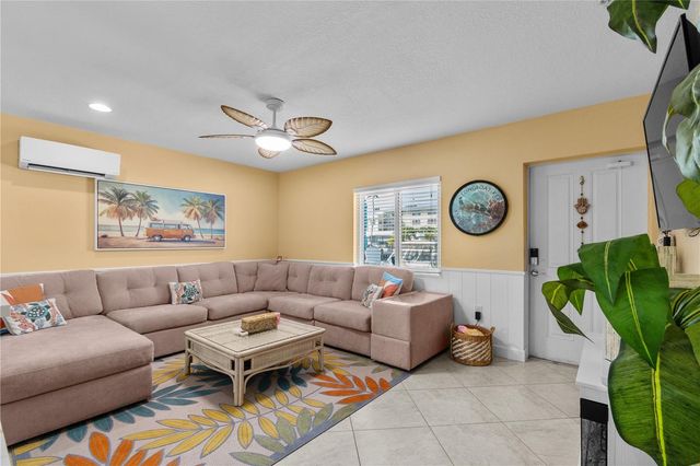 3740 GULF OF MEXICO DRIVE 114, Longboat Key, FL 34228