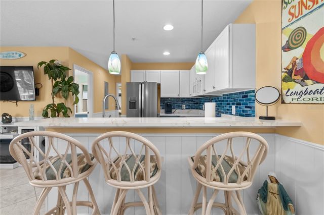 3740 GULF OF MEXICO DRIVE 114, Longboat Key, FL 34228