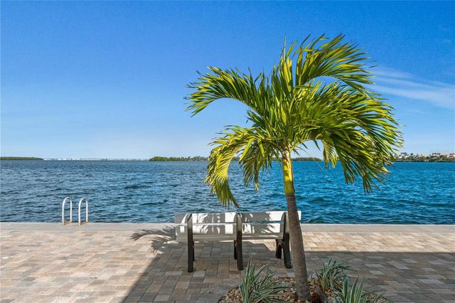 3740 GULF OF MEXICO DRIVE 114, Longboat Key, FL 34228