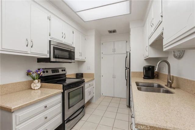 2234 Via Puerta C, Laguna Woods, CA 92637