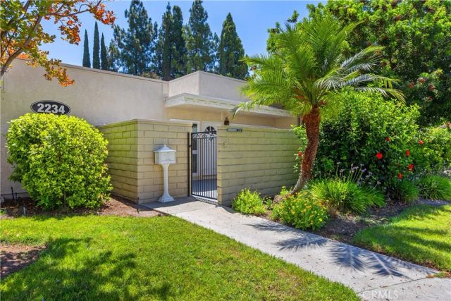 2234 Via Puerta C, Laguna Woods, CA 92637