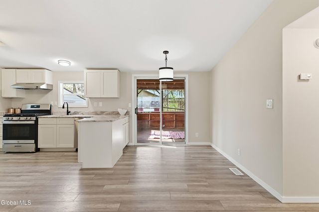 3 White Birch Lane, Jackson, NY 12816