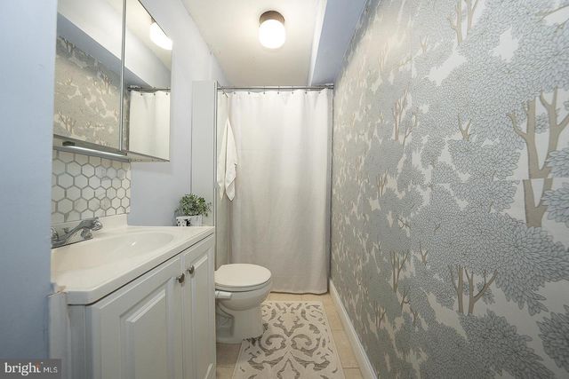 2314 BROWN ST, Philadelphia, PA 19130