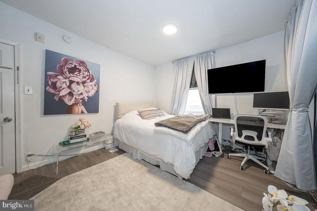 2314 BROWN ST, Philadelphia, PA 19130