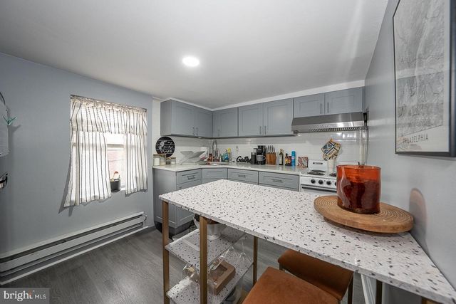 2314 BROWN ST, Philadelphia, PA 19130