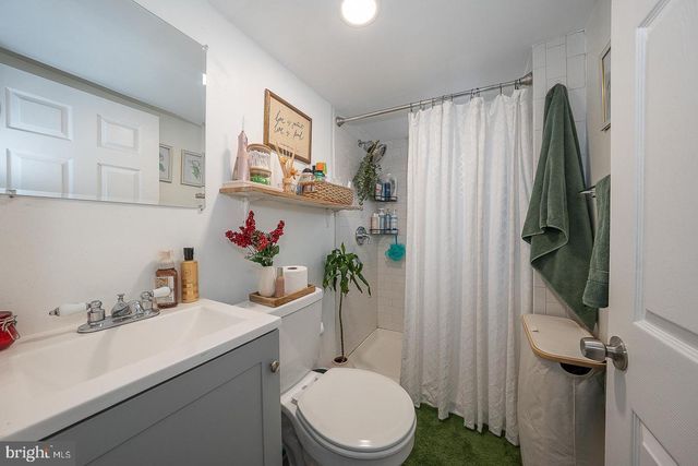 2314 BROWN ST, Philadelphia, PA 19130