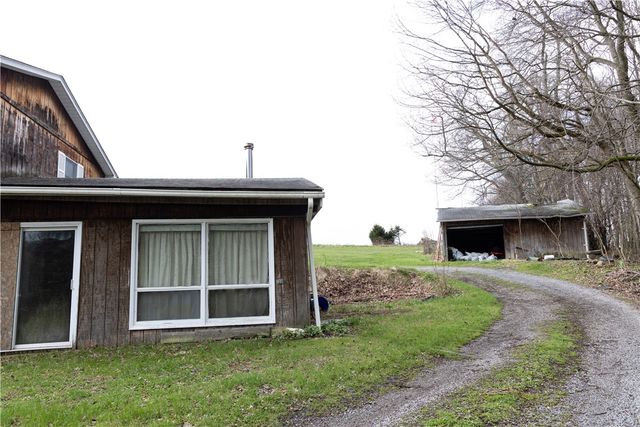 120 Buhl Rd, Forward Twp, PA 16033