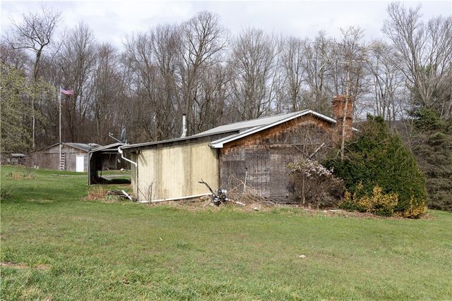120 Buhl Rd, Forward Twp, PA 16033